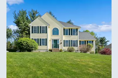 28 Bradford Circle, Hudson, NH 03051 - Photo 1