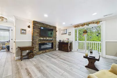 1619 Braley Rd #98, New Bedford, MA 02745 - Photo 6
