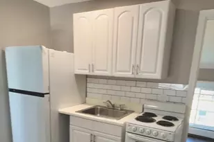 14 Carver St, Fall River, MA 02720 - Photo 4