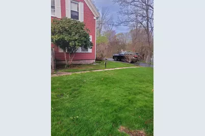 41 Linwood St, Haverhill, MA 01830 - Photo 10
