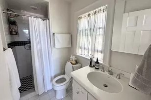 51 Upland Rd, Cambridge, MA 02140 - Photo 8