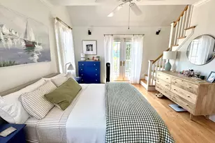 51 Upland Rd, Cambridge, MA 02140 - Photo 6