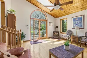 81 Seapowet Ave, Tiverton, RI 02878 - Photo 6