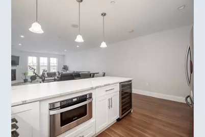 45 L Street #28, Boston, MA 02127 - Photo 8