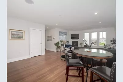45 L Street #28, Boston, MA 02127 - Photo 2