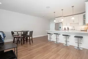 45 L St, Boston, MA 02127 - Photo 10