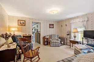 93 Chapin St, Southbridge, MA 01550 - Photo 4