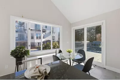 15 South Fairview Street #3, Boston, MA 02131 - Photo 8