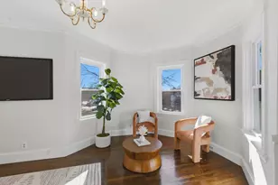 15 S Fairview St, Boston, MA 02131 - Photo 16