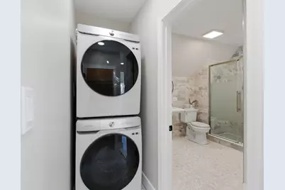 15 South Fairview Street #3, Boston, MA 02131 - Photo 30