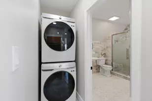 15 S Fairview St, Boston, MA 02131 - Photo 30