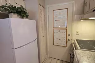 276 Albion St, Wakefield, MA 01880 - Photo 6