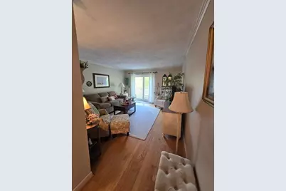 276 Albion Street #22, Wakefield, MA 01880 - Photo 2