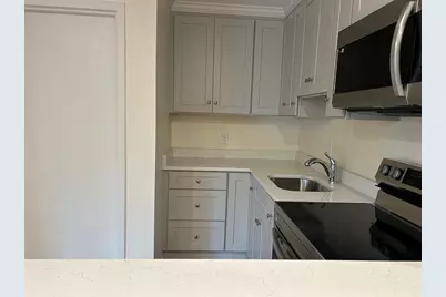 25C Minot Street #25C, Reading, MA 01867 - Photo 2