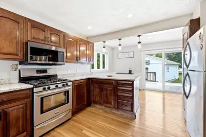 27 Stebbins Street, Ludlow, MA 01056 - Photo 18