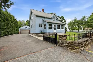 27 Stebbins St, Ludlow, MA 01056 - Photo 4