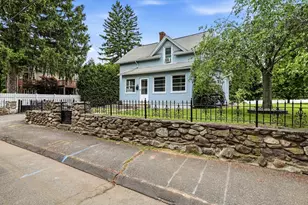 27 Stebbins St, Ludlow, MA 01056 - Photo 1