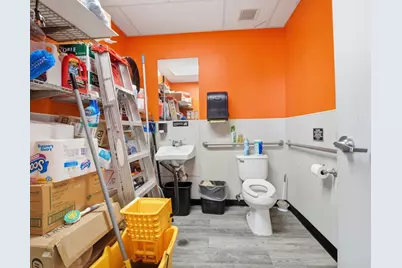 50B Boston Turnpike Rd, Shrewsbury, MA 01545 - Photo 18