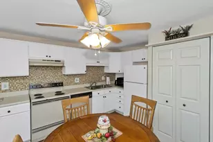 41 W Summit St, South Hadley, MA 01075 - Photo 4