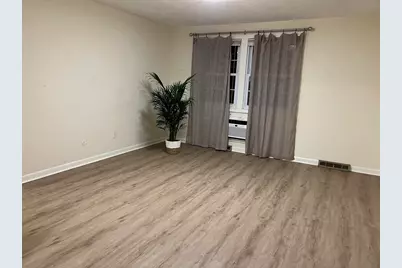 7 Montvale St #4, Boston, MA 02131 - Photo 4