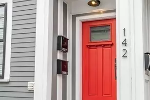 142 W 8th St, Boston, MA 02127 - Photo 14