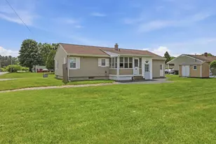 20 Elaine St, Webster, MA 01570 - Photo 2