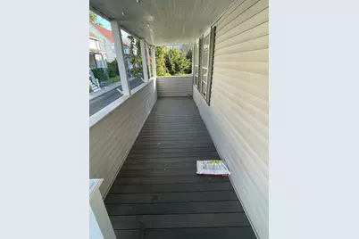 7 Henderson St, Somerville, MA 02145 - Photo 2