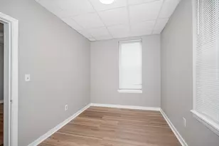 90 Appleton St, Lowell, MA 01852 - Photo 10