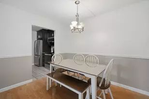 36 Maple Crest Cir, Holyoke, MA 01040 - Photo 6