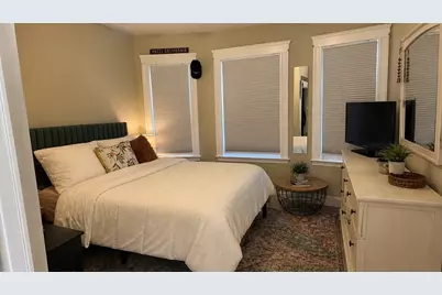 113 Hillsdale Rd #1, Somerville, MA 02144 - Photo 4