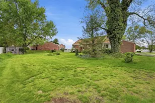 878 Springfield St, Agawam, MA 01030 - Photo 34
