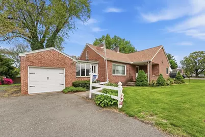 878 Springfield Street, Agawam, MA 01030 - Photo 4