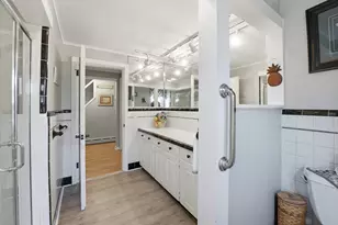 878 Springfield St, Agawam, MA 01030 - Photo 20