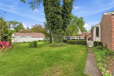 878 Springfield Street, Agawam, MA 01030 - Photo 32