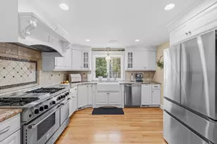 61 Montgomery, Lakeville, MA 02347 - Photo 10