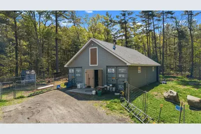 61 Montgomery, Lakeville, MA 02347 - Photo 30