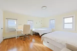 20 Gay St, Quincy, MA 02169 - Photo 14