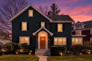 108 Longfellow Rd, Worcester, MA 01602 - Photo 2
