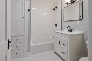 108 Longfellow Rd, Worcester, MA 01602 - Photo 34