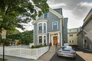 195 School St, Somerville, MA 02145 - Photo 10