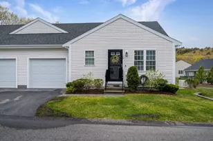 26 Blissful Meadow Dr, Plymouth, MA 02360 - Photo 2
