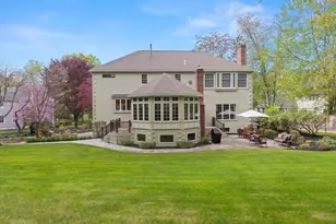 28 Hearthstone Pl, Andover, MA 01810 - Photo 6