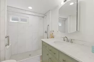 131 Washington St, Foxboro, MA 02035 - Photo 6