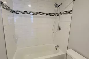 7 Gibbs St, Worcester, MA 01607 - Photo 18