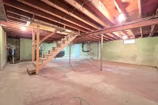 44 Lake Pkwy, Webster, MA 01570 - Photo 32