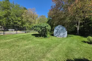 44 Lake Pkwy, Webster, MA 01570 - Photo 30