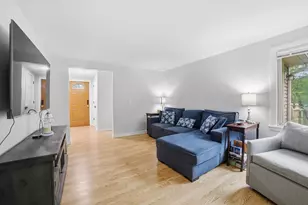 11 Scenic Dr, Worcester, MA 01602 - Photo 4