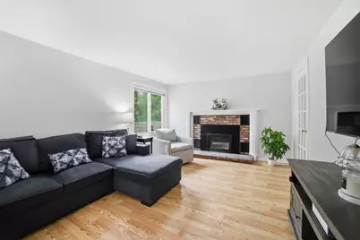 11 Scenic Drive, Worcester, MA 01602 - Photo 2