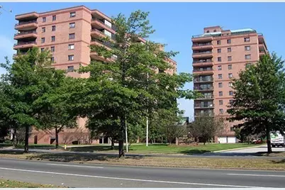 3920 Mystic Valley Pkwy #621, Medford, MA 02155 - Photo 14