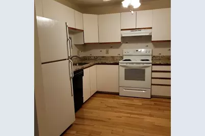 3920 Mystic Valley Pkwy #621, Medford, MA 02155 - Photo 8